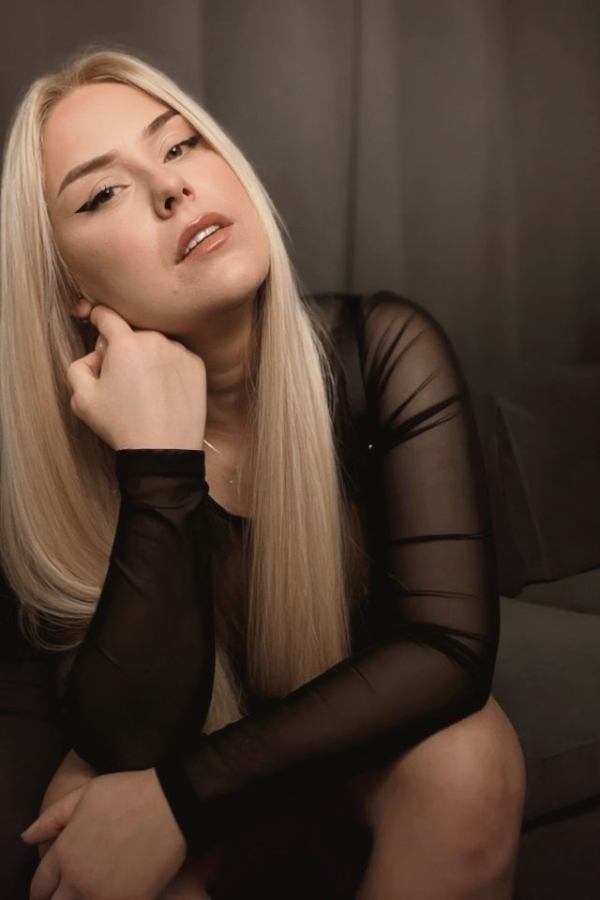 Kathy Kyoto - Bizarrlady im Dominastudio TBZ