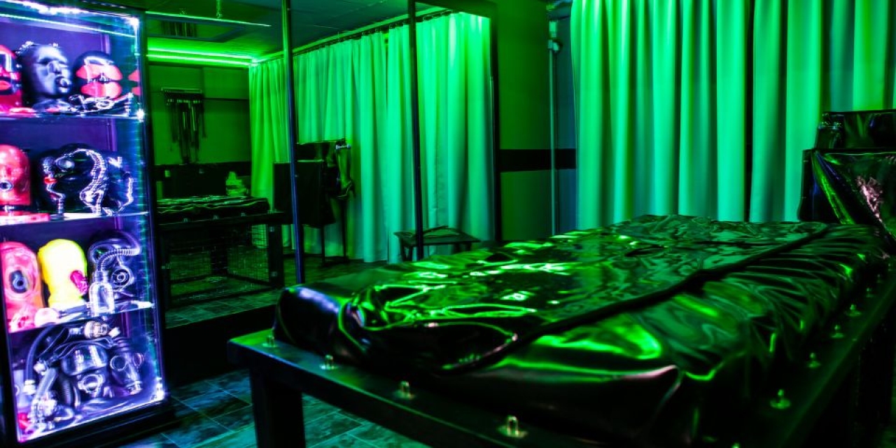 Das Gummistudio - Dominastudio TBZ in Esslingen